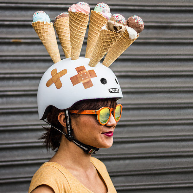 bike helmet waffle cone Traffic - M Beyond serving as a simple accessory Raskullz Girls' Super Unicone Bike